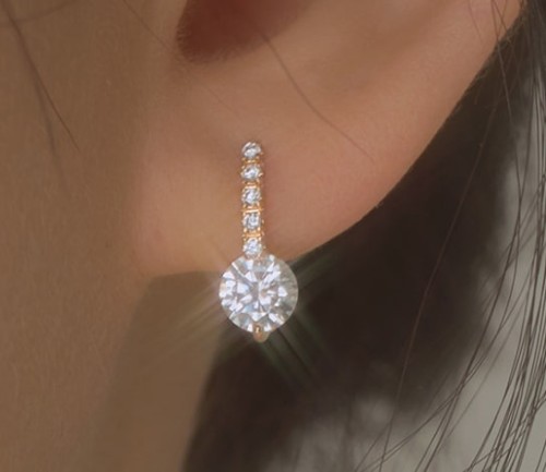 14k post 셀리스 모이사나이트 귀걸이